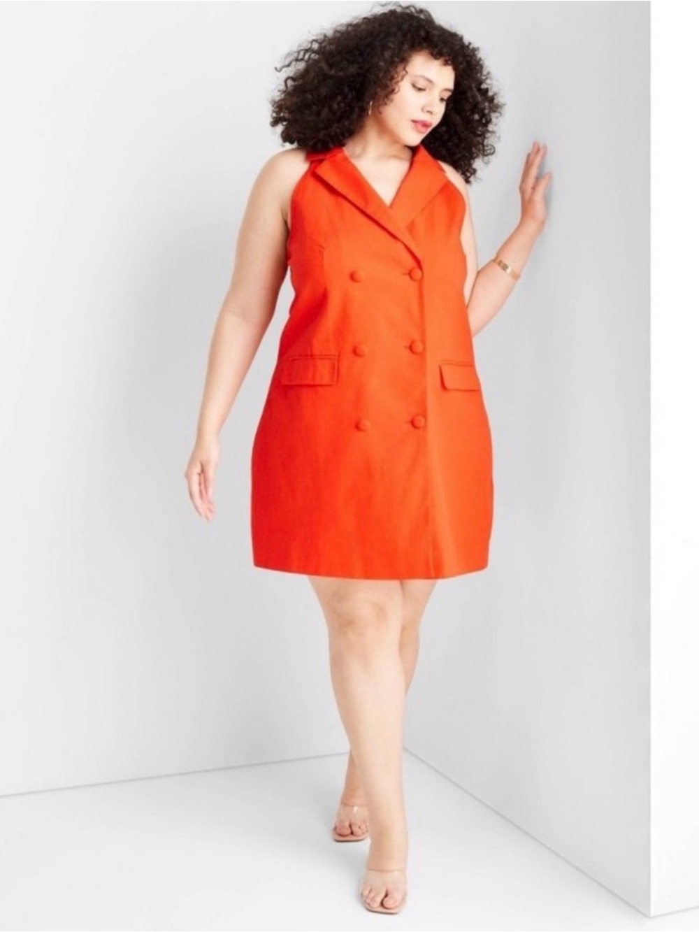 Sleeveless orange collared dress